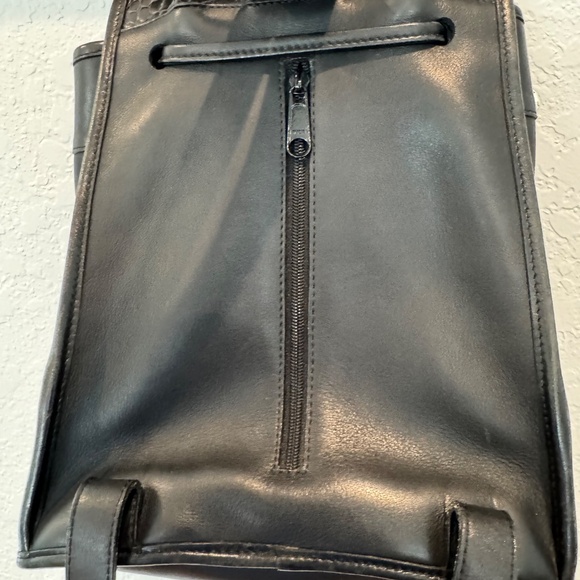 Brighton Vintage Monica Two Toned Leather Backpack A364587 Bag Croc Embossed